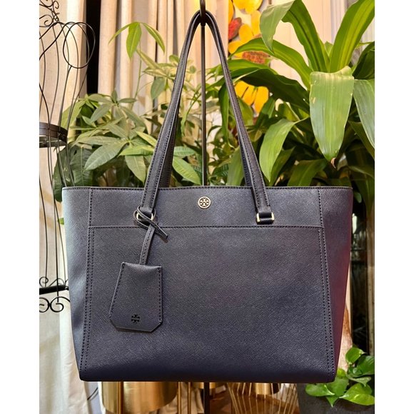 Tory Burch Handbags - ♦️TORY BURCHN NAVY SMALL PARKER TOTE
